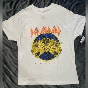 Oversized L/XL Def Leopard Animal Tee White NWT Labeled Juniors would fit larger
